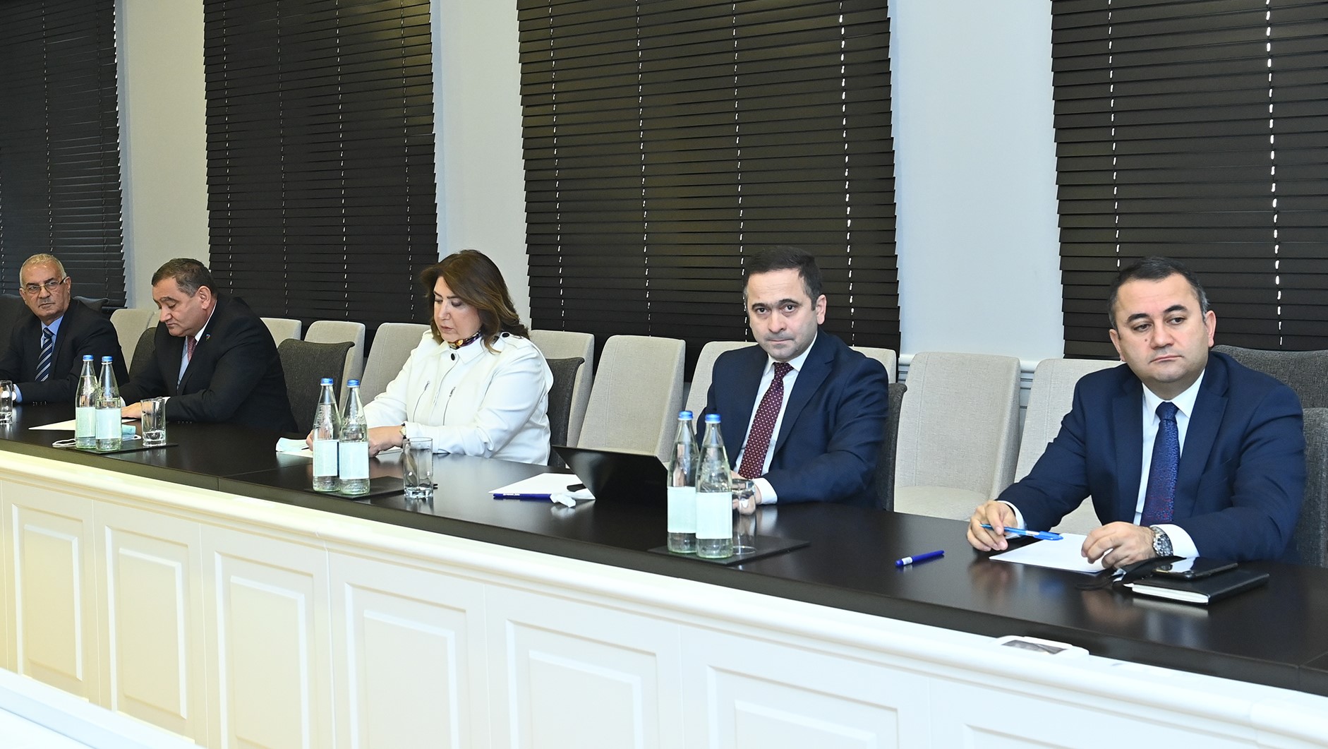 Təhsil naziri İctimai Şuranın üzvləri ilə görüşüb